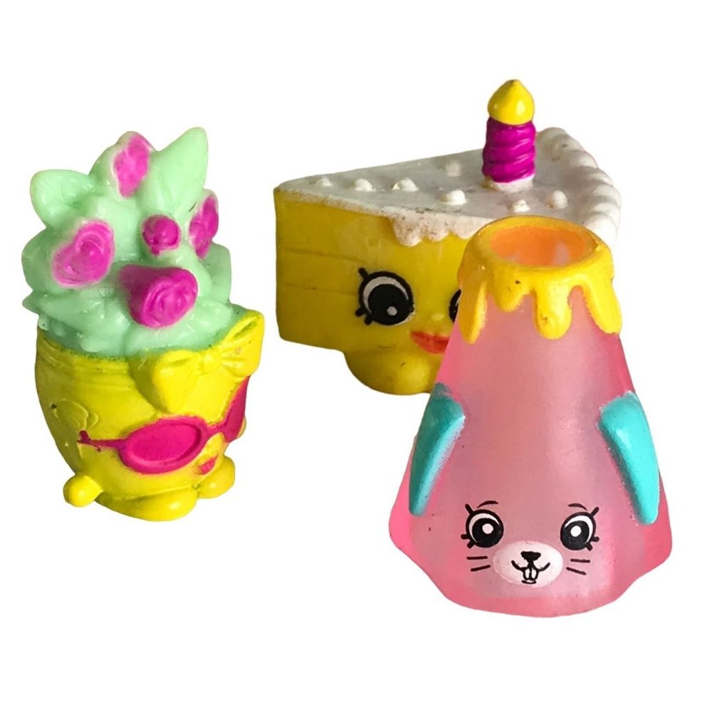 Lot of 37  Shopkins 22 Pencil Toppers 15 Non Pencil Toppers Backpack Rhonda Ring - Picture 7 of 12